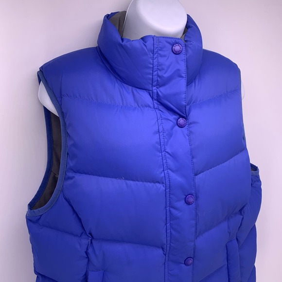 L.L. Bean Down Puffer Vest - Picture 3 of 8